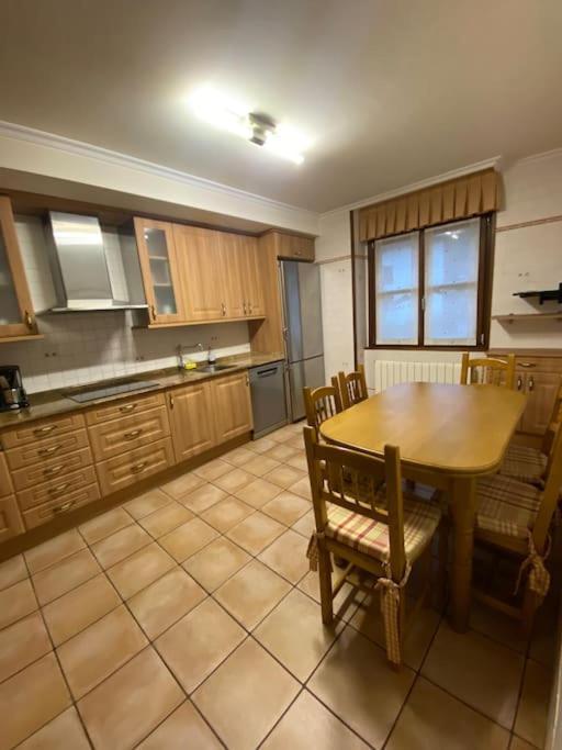 Casa Los 8 Canos เอซกาไรย์ ภายนอก รูปภาพ